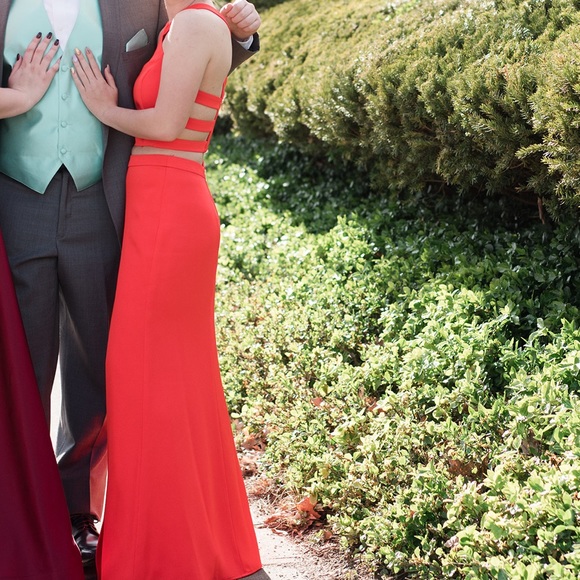 prom dress - Picture 8 of 8